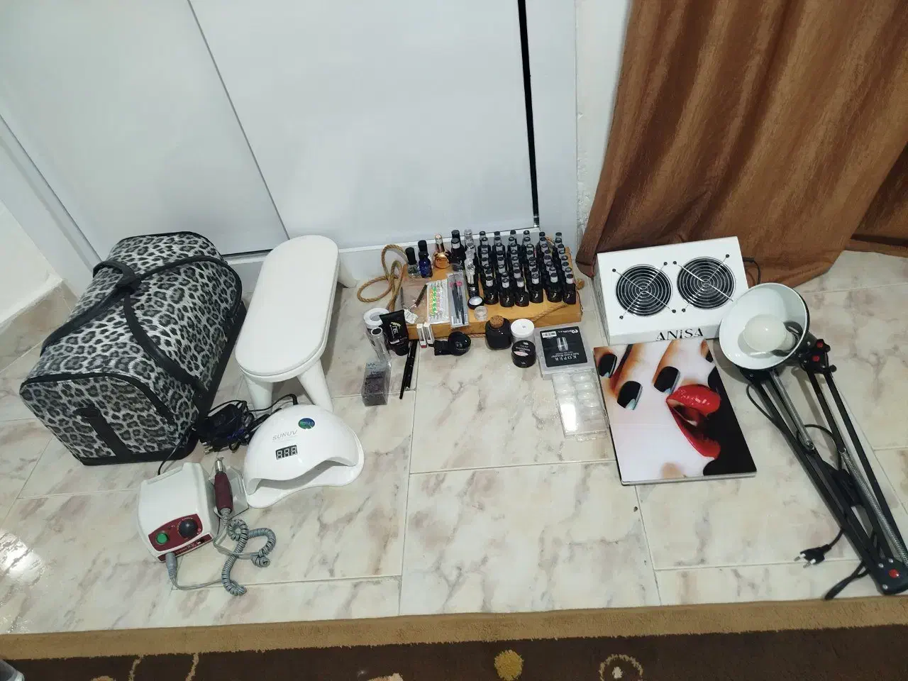 تمام لوازم کاشت ناخن درحدنو|آرایشگاه و سالن‌های زیبایی|تنکابن, |دیوار