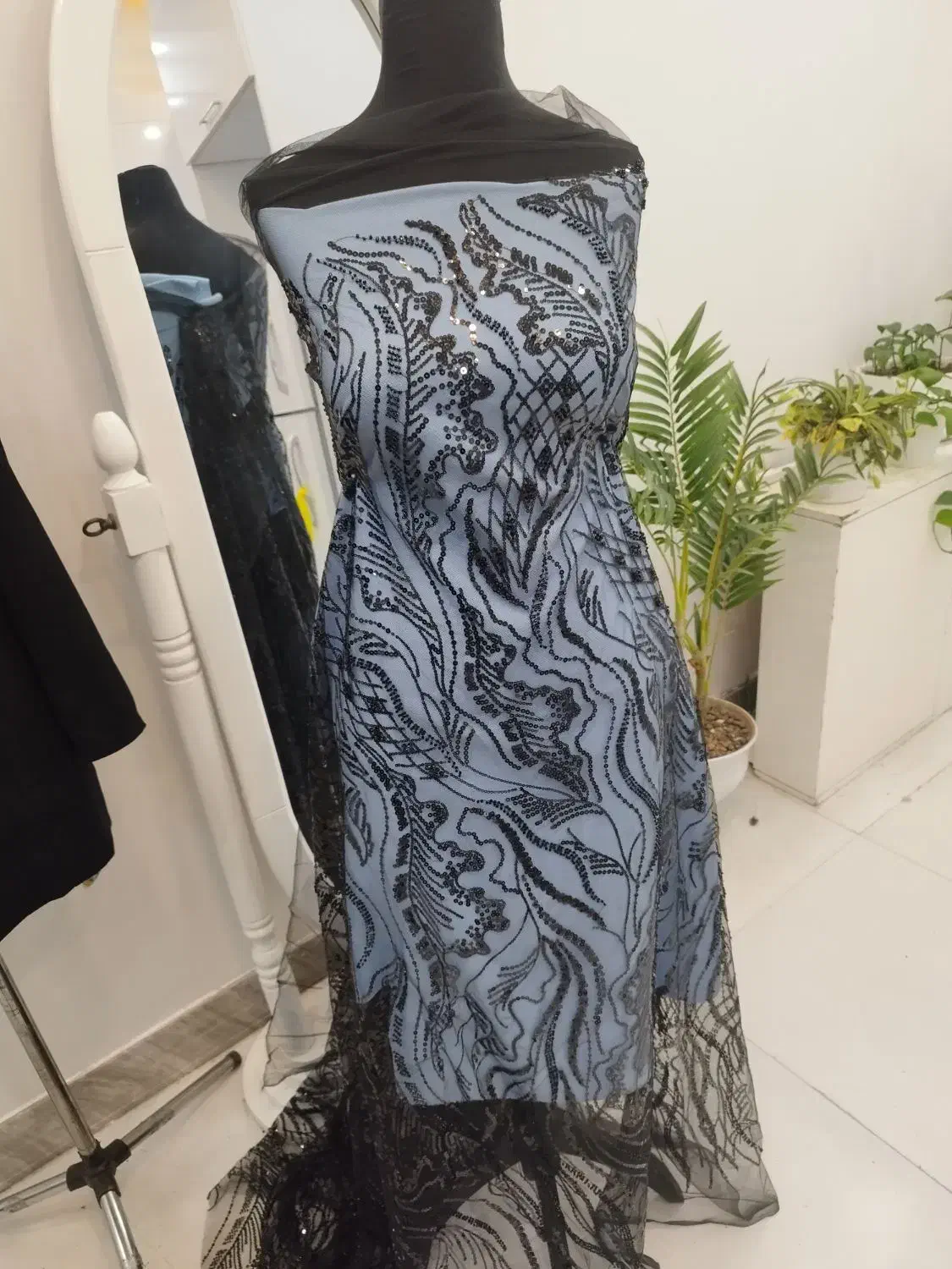 پارچه مجلسی|لباس|اهواز, مجاهد|دیوار