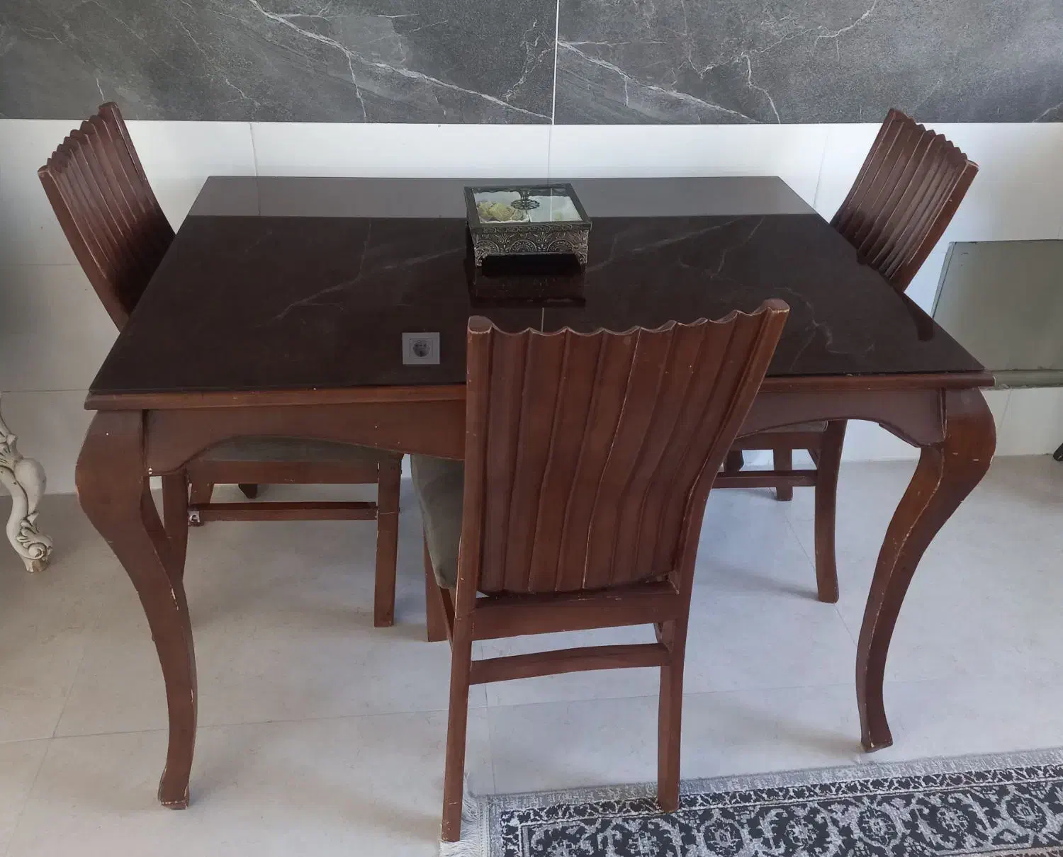 وسایل منزل|بوفه، ویترین، کنسول|گلبهار, شهر جدید گلبهار|دیوار