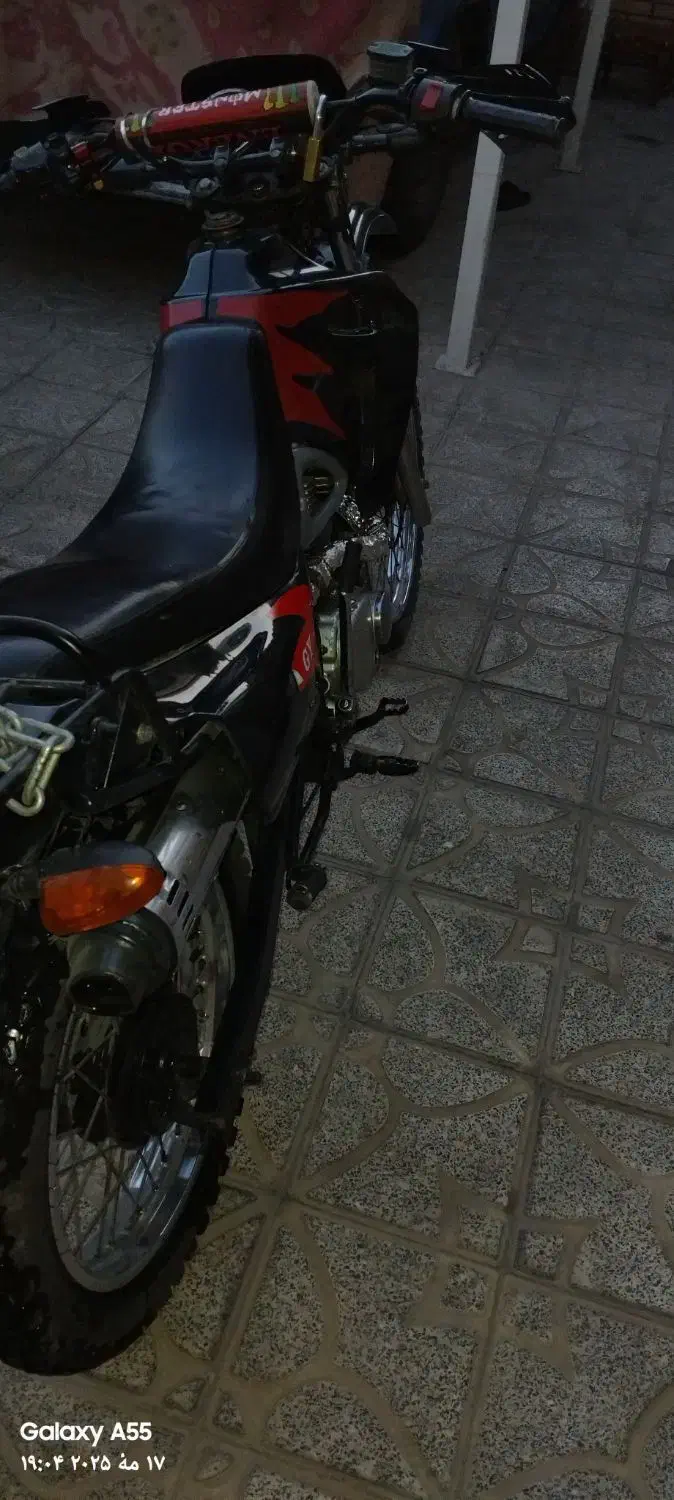 تریل آرمین ۲۰۰ انجین نو پلاک فوری|موتورسیکلت|مبارکه, |دیوار