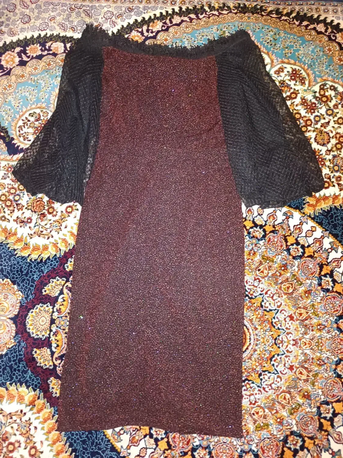 لباس مجلسی|لباس|شیراز, رازی|دیوار