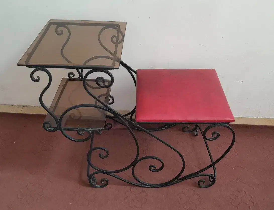 میز فرفرژه|میز تلفن|اهواز, کمپلو شمالی|دیوار