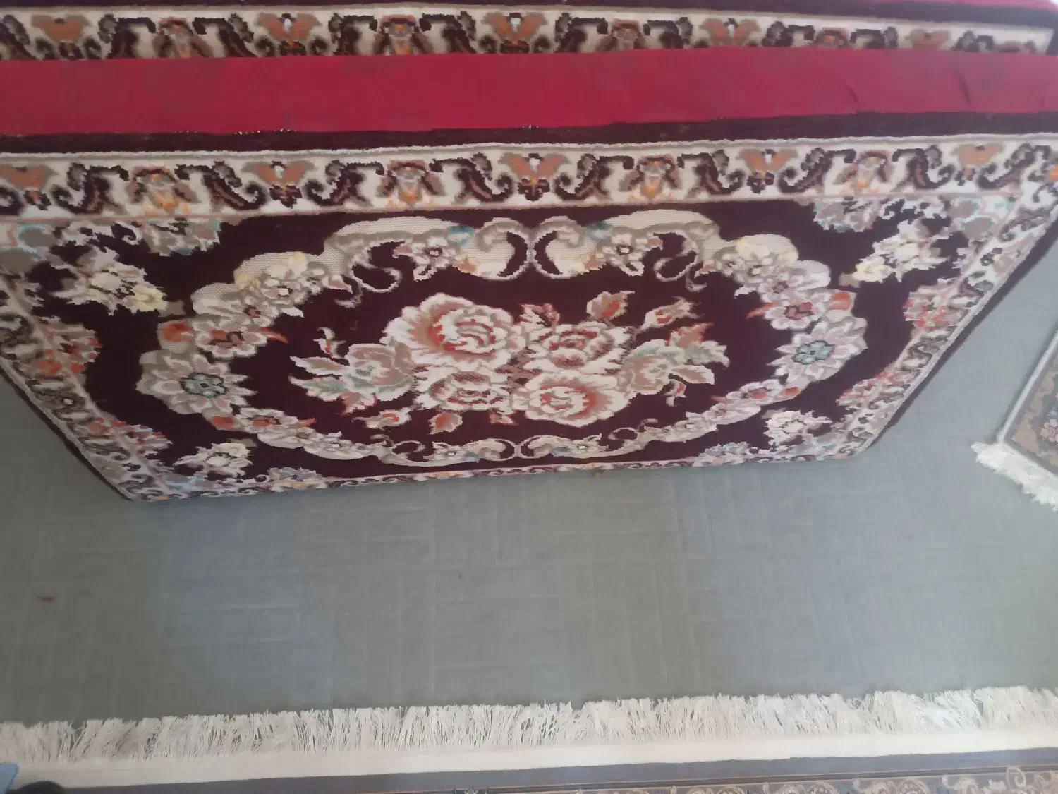 پشتی دو عدد سالم تمیز|پشتی|خوی, |دیوار