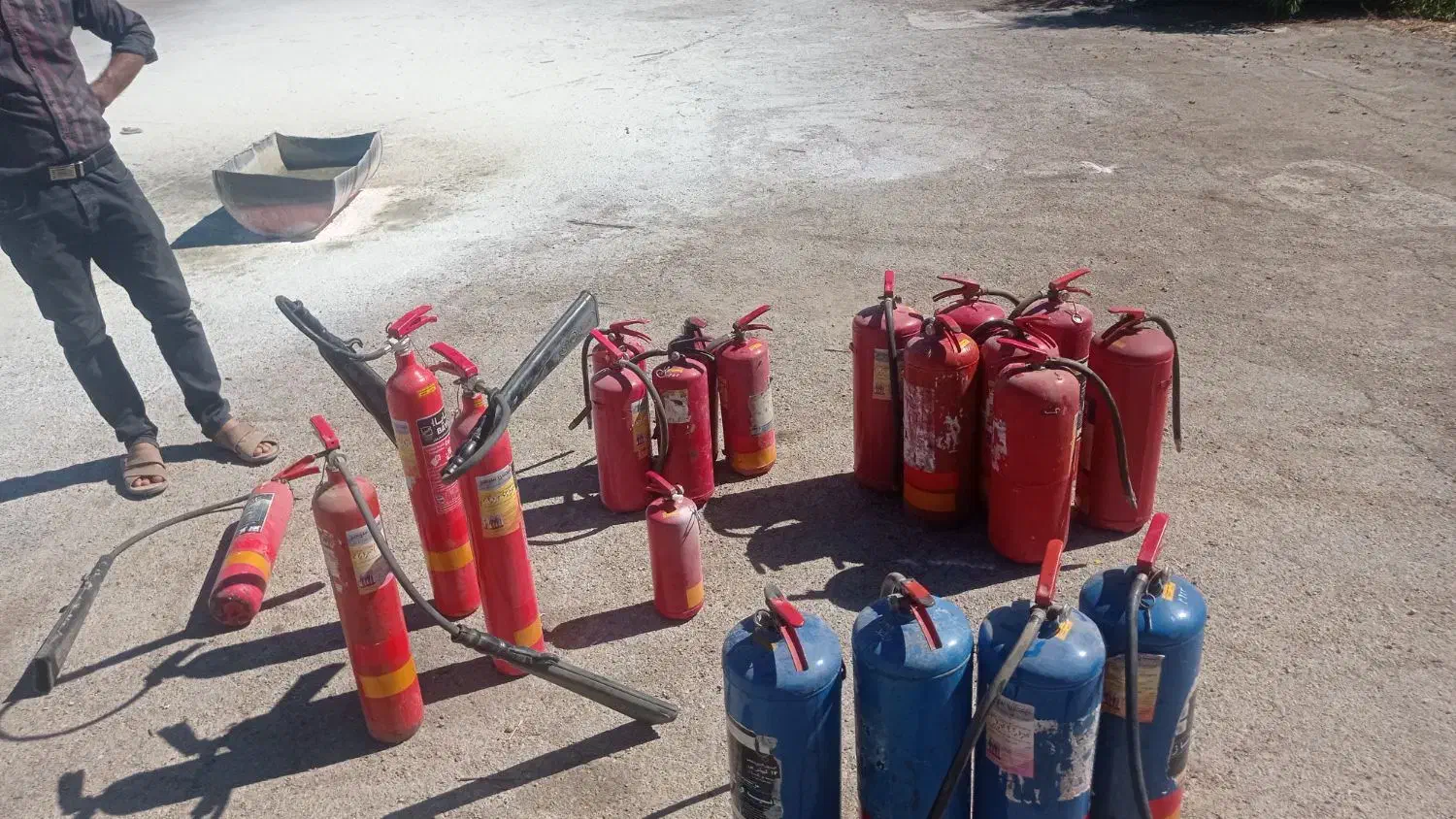 کپسول آتش نشانی|مصالح و تجهیزات ساختمان|مرودشت, ژیان|دیوار