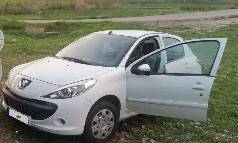 ۲۰۷ تیوتری۴۰۳ عروسک|خودرو سواری و وانت|خرمآباد, |دیوار