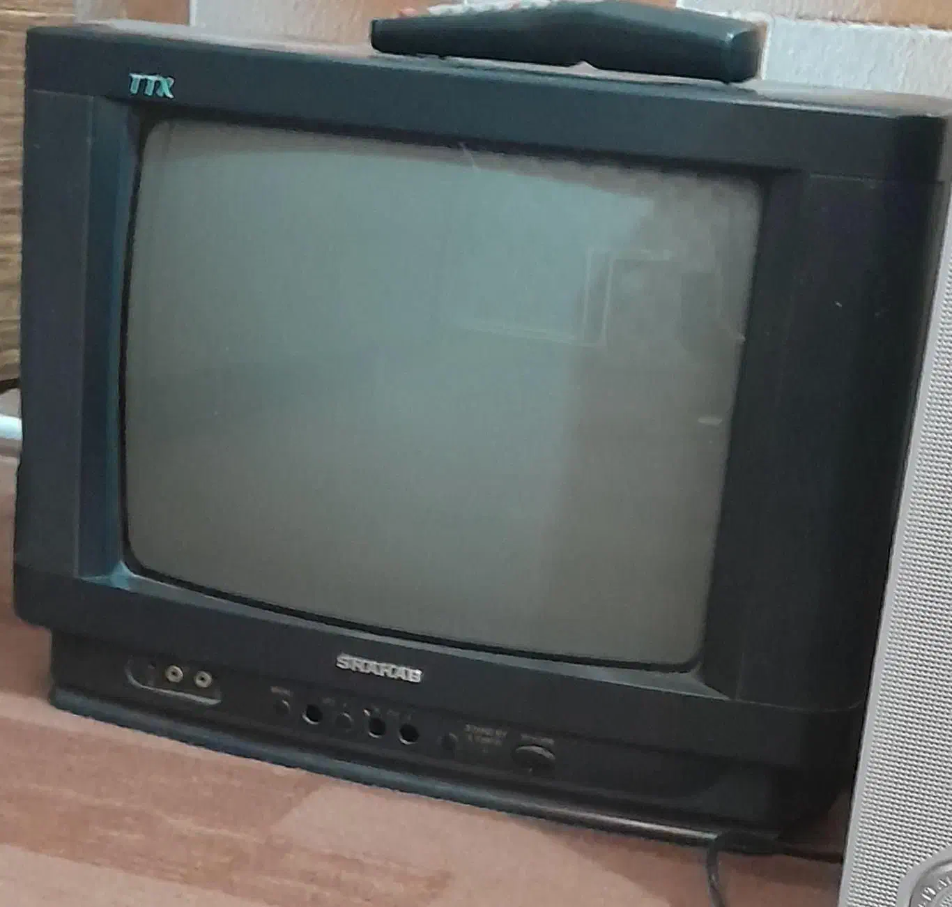 تلوزیون وپروژکتور|تلویزیون و پروژکتور|مرند, |دیوار