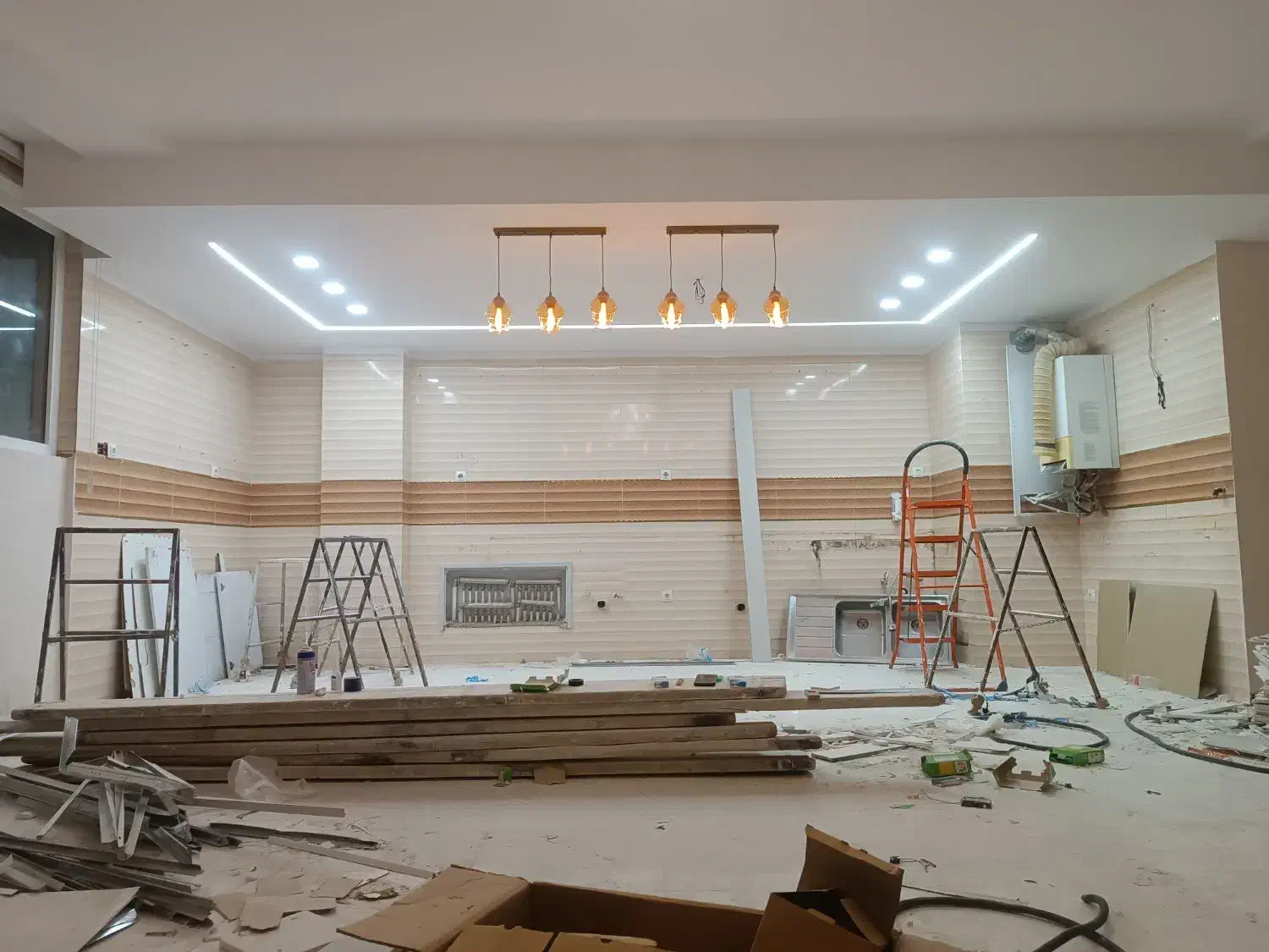 لاین نوری،برقکاری ،نورپردازی،هوشمند سازی ساختمان|خدمات پیشه و مهارت|شیراز, معالیآباد|دیوار