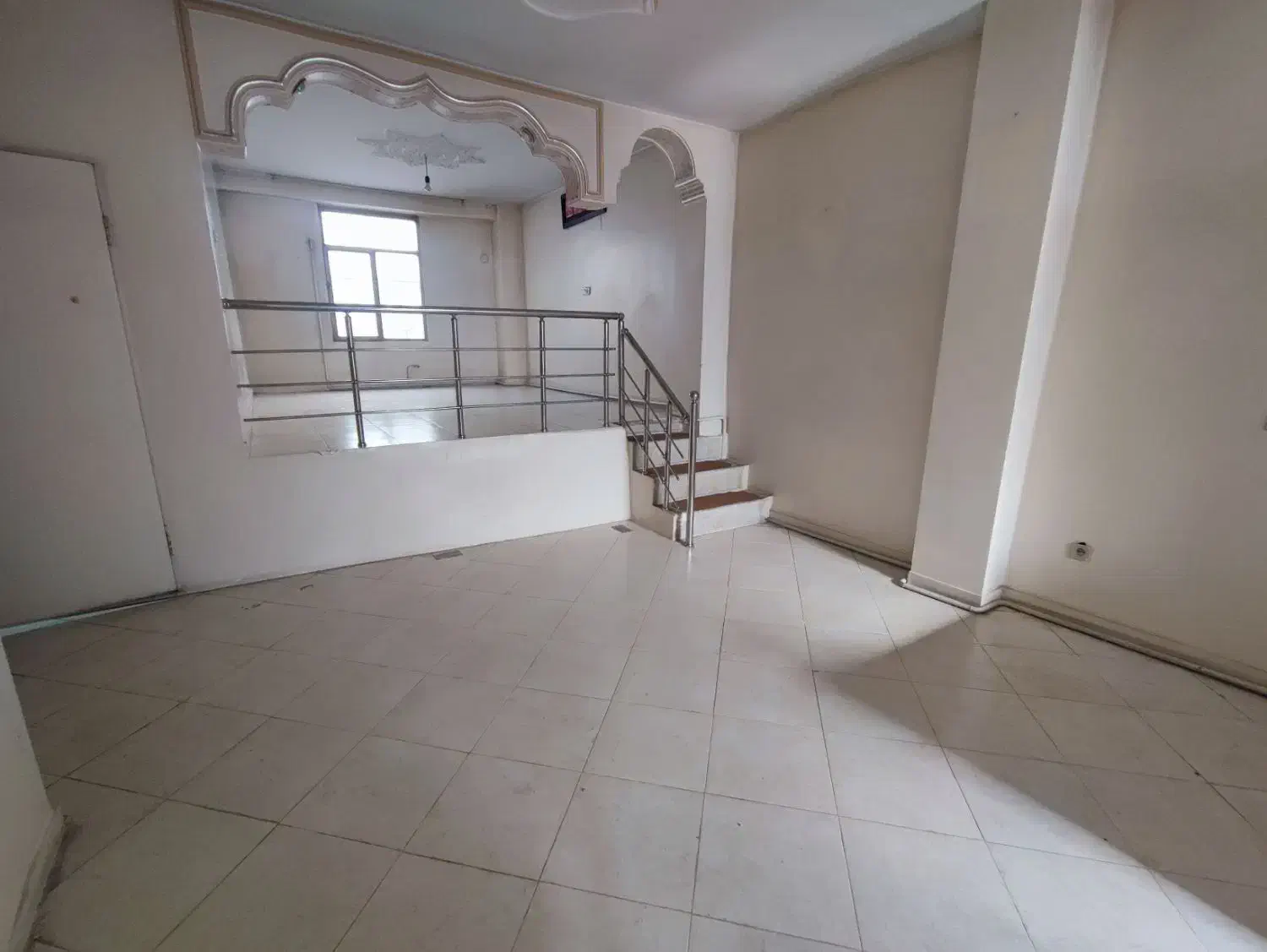 آپارتمان 67 متری - شهرک ولیعصر