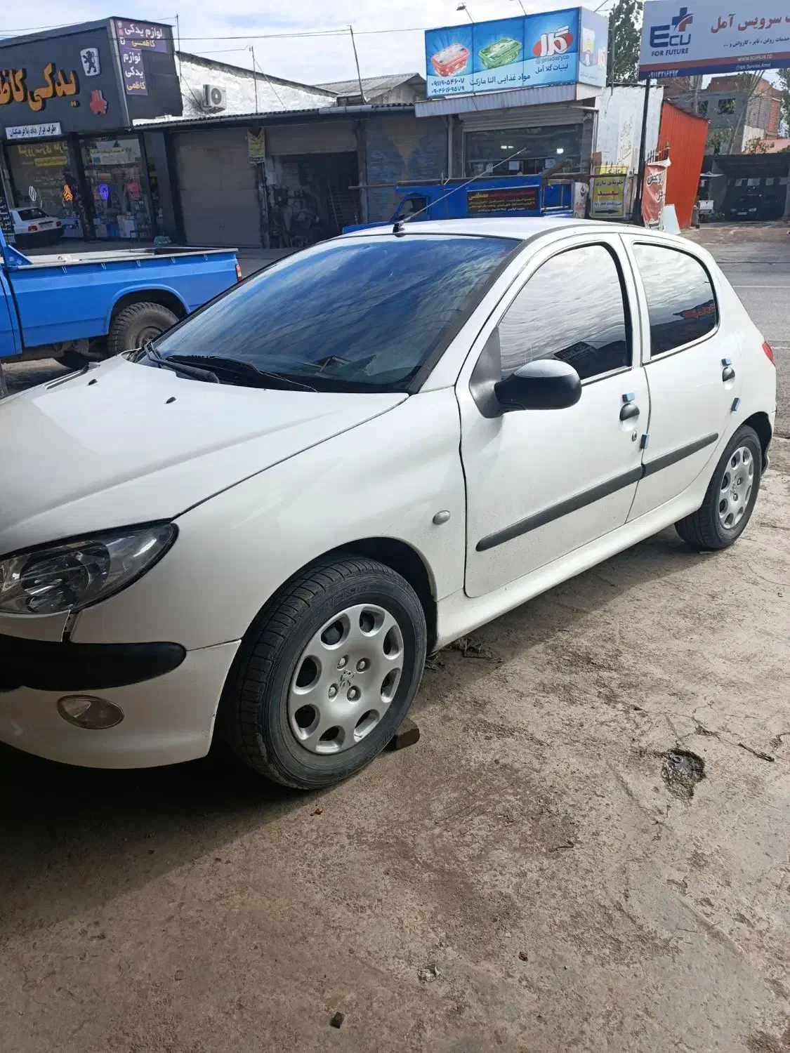 پژو۲۰۶سفید|خودرو سواری و وانت|دابودشت, |دیوار