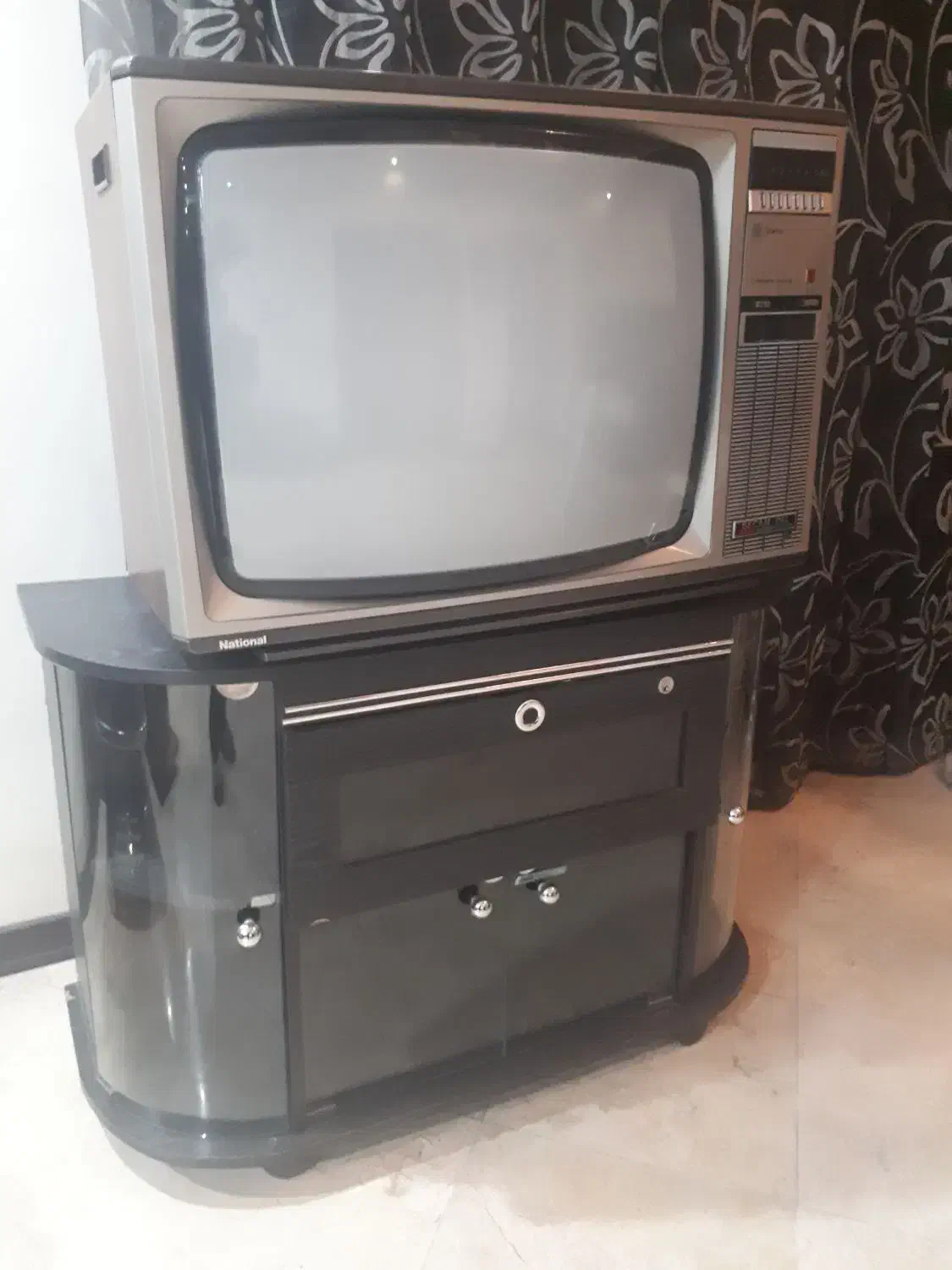 تلویزیون ناسیونال|تلویزیون و پروژکتور|تهران, تهرانپارس جنوبی|دیوار