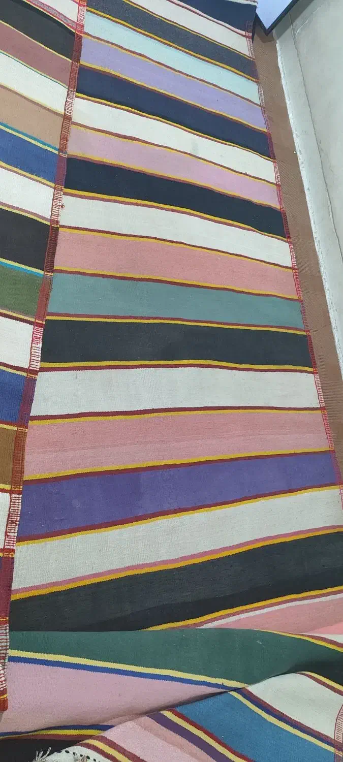 گلیم دست باف|گلیم، جاجیم، گبه|شیراز, شریف‌آباد|دیوار