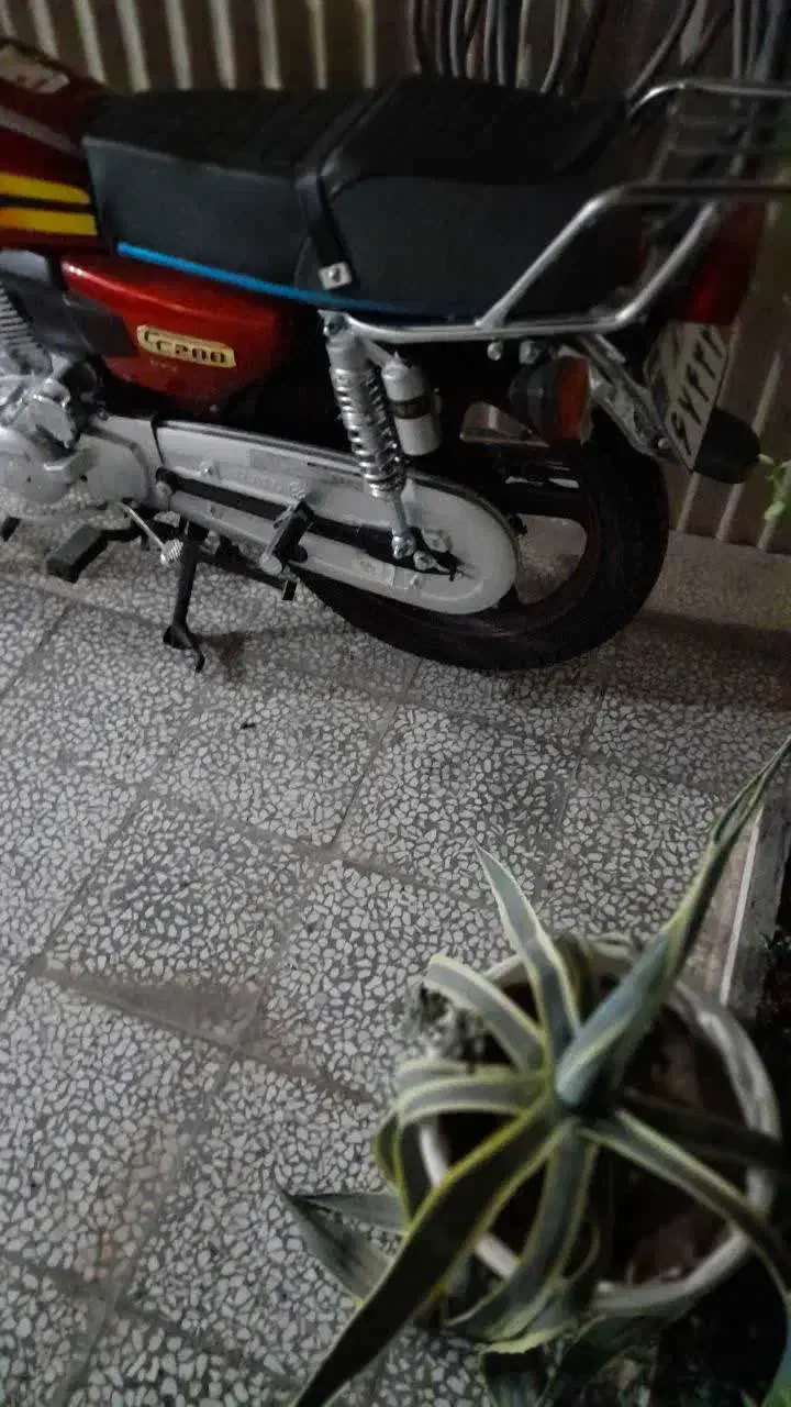 هندا۲۰۰انژکتور|موتورسیکلت|نجف‌آباد, امیرآباد|دیوار