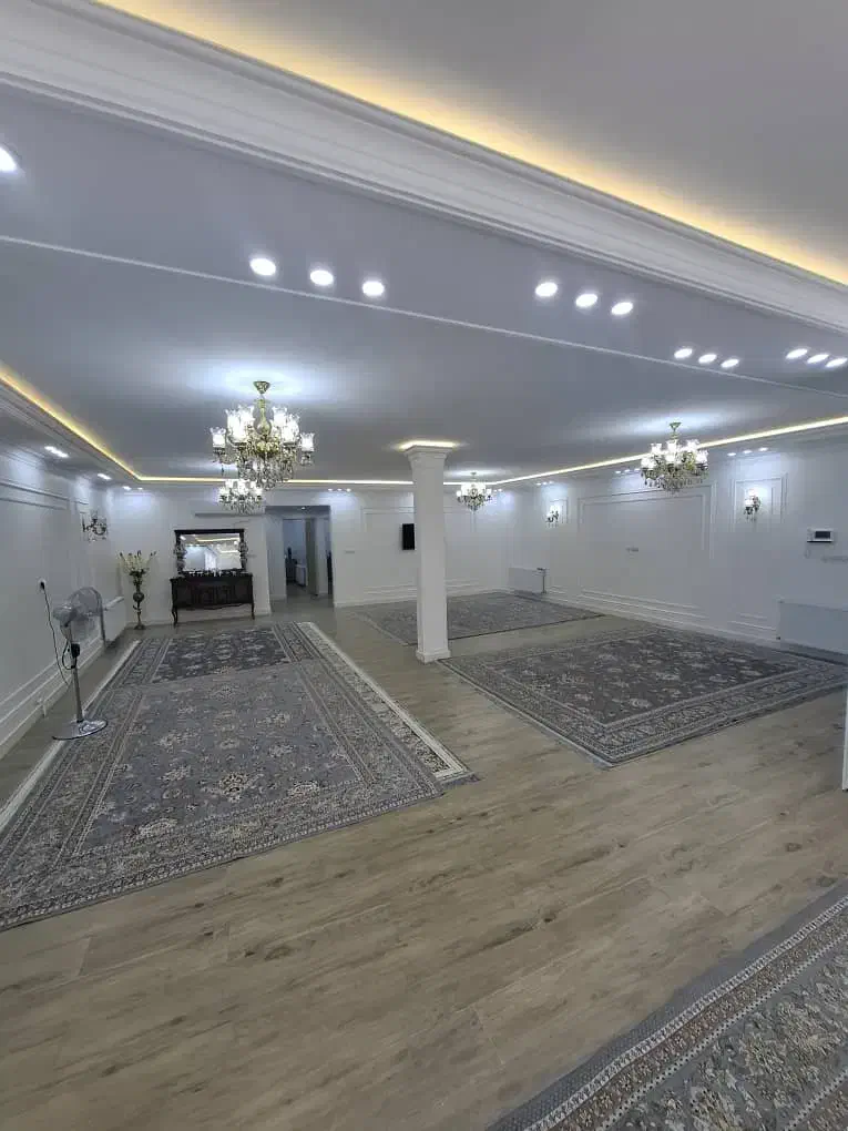 فروش ویلایی گلســرخی|فروش خانه و ویلا|بروجرد, |دیوار