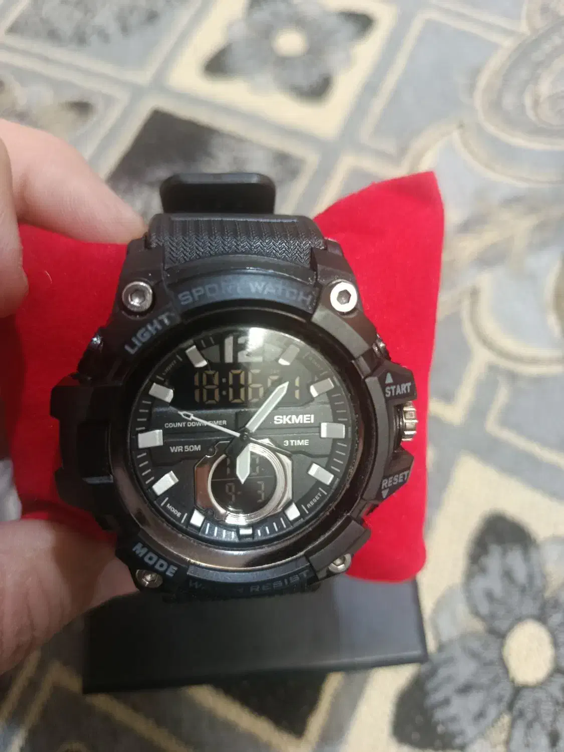 ساعت اسکیمی|ساعت|مشهد, چهارچشمه|دیوار