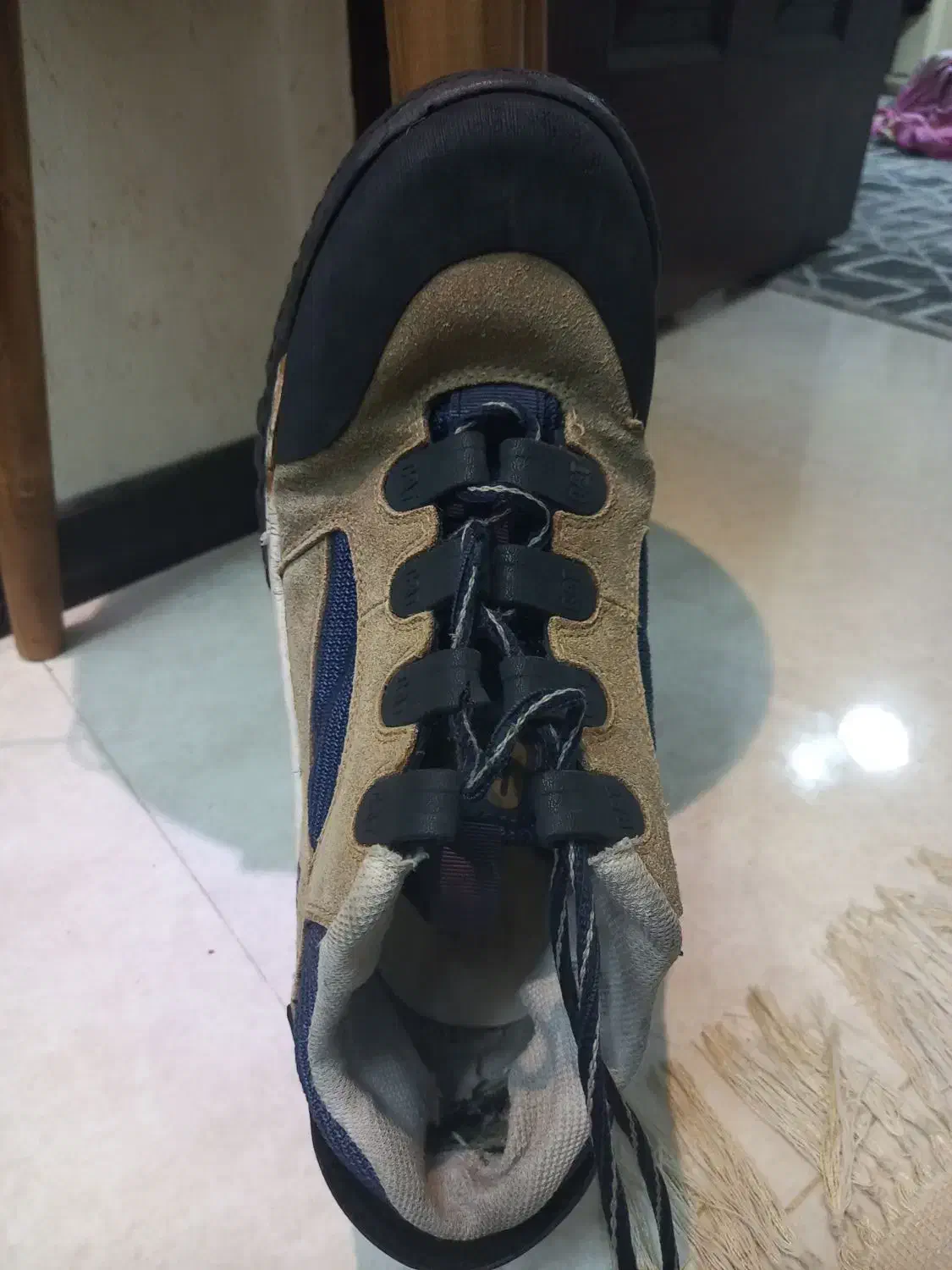 کتونی کلاسیک. استفاده در شهر .کوهنوردی. کار|کیف، کفش، کمربند|تهران, هاشمی|دیوار