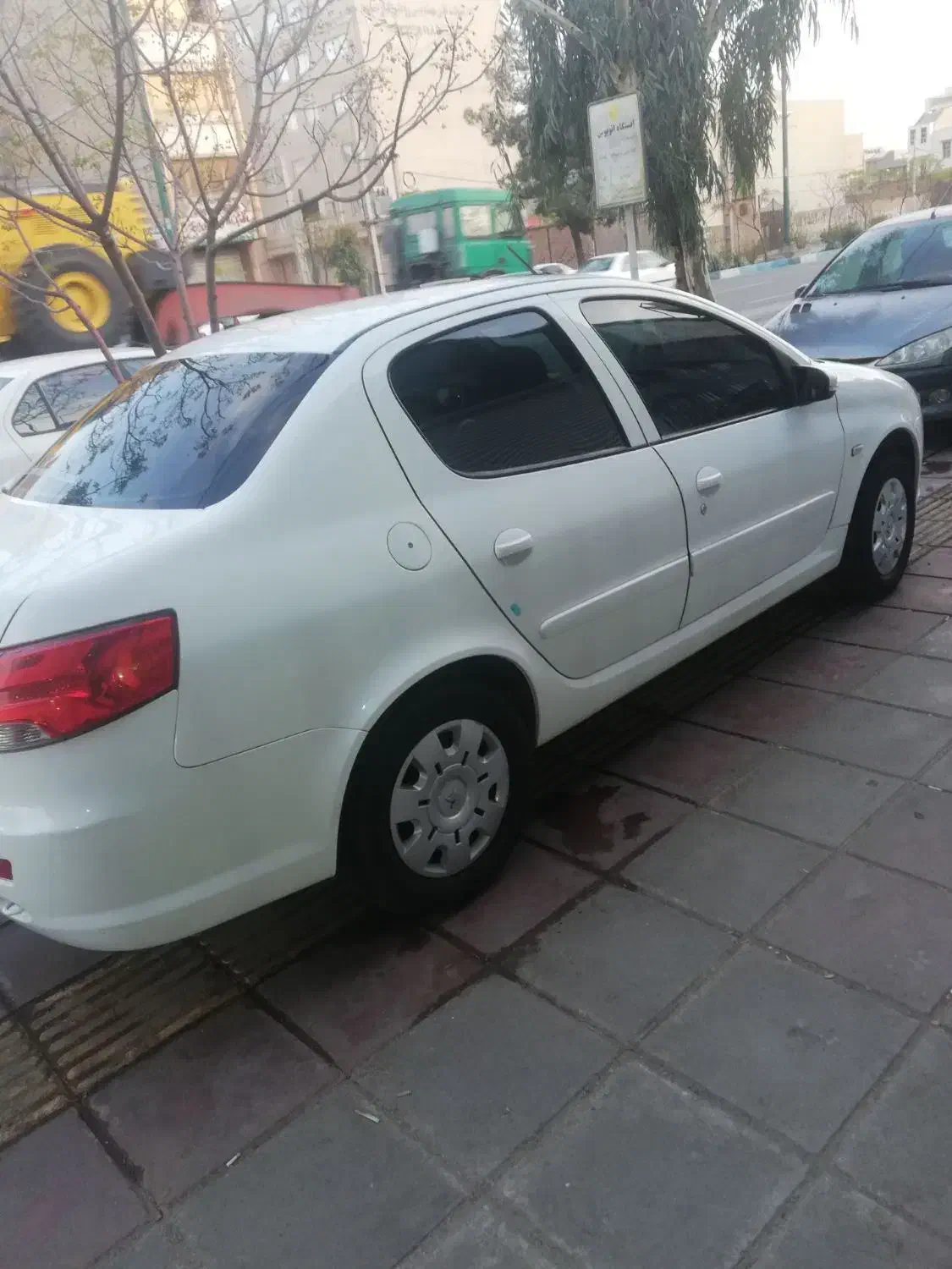 راناپلاس 1400|خودرو سواری و وانت|ساوه, |دیوار