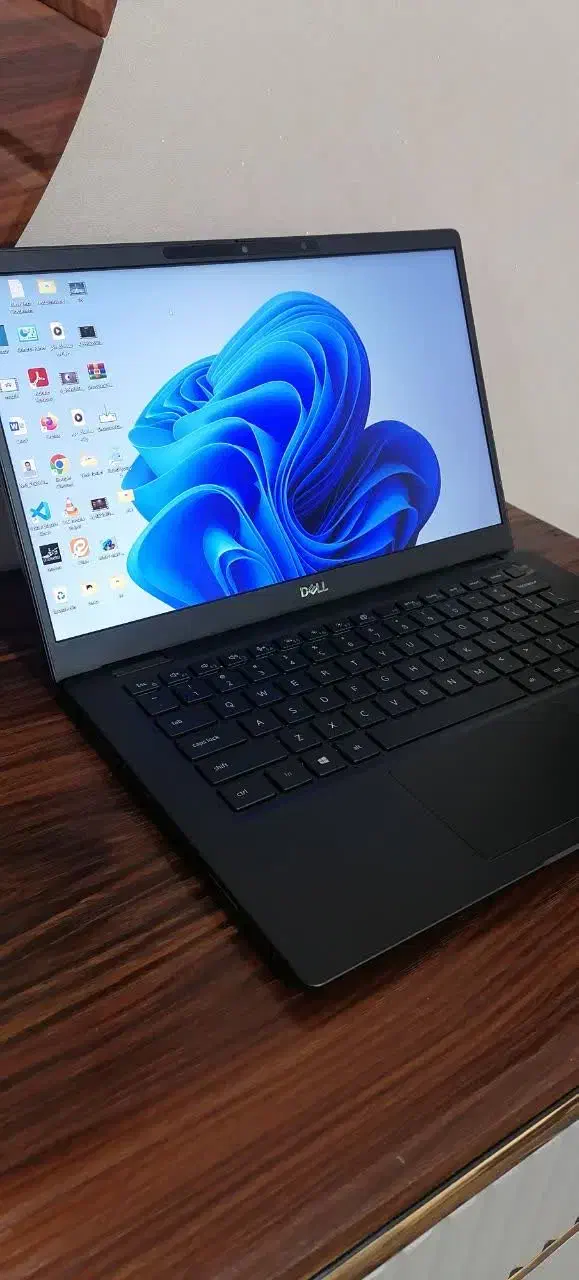 لپ تاپ DELL i7 7310 Touch|رایانه همراه|اندیشه, اندیشه فاز ۳|دیوار