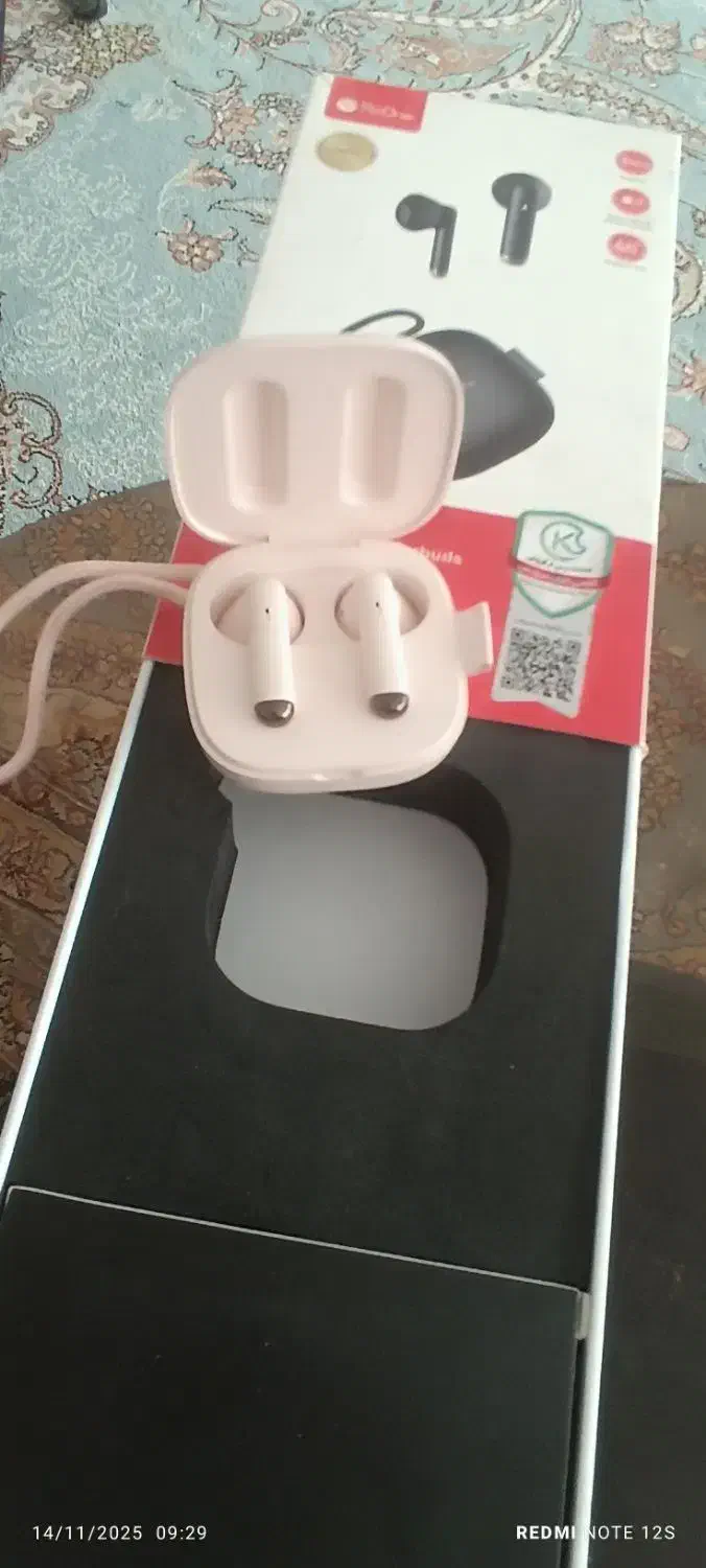 ایرپاد نو رنگ صورتی|لوازم جانبی موبایل و تبلت|شهرضا, |دیوار