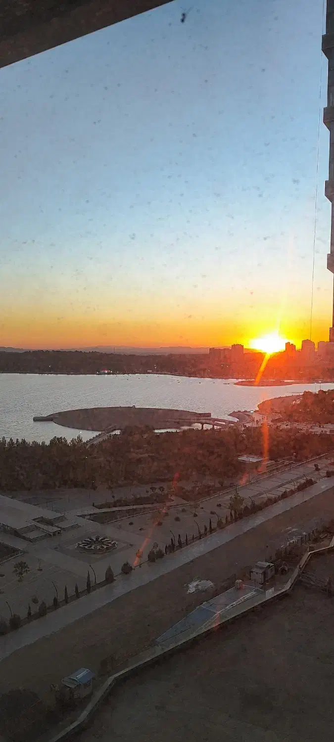 برج اداری آرتمیس ویو ابدی رینگ دریاچه ۱۰۵ متر|فروش دفتر کار، اتاق اداری، مطب|تهران, دریاچه شهدای خلیج فارس|دیوار