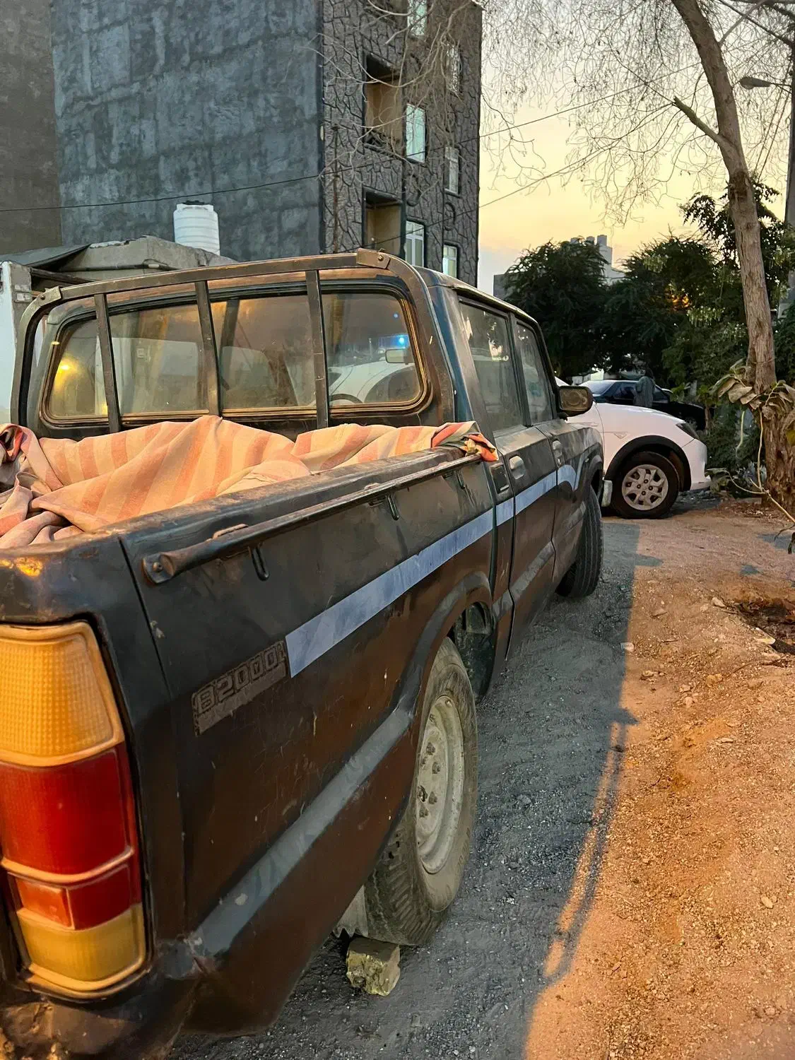 مزدا دوکابین ۲۰۰۰|خودرو سواری و وانت|بندرعباس, |دیوار