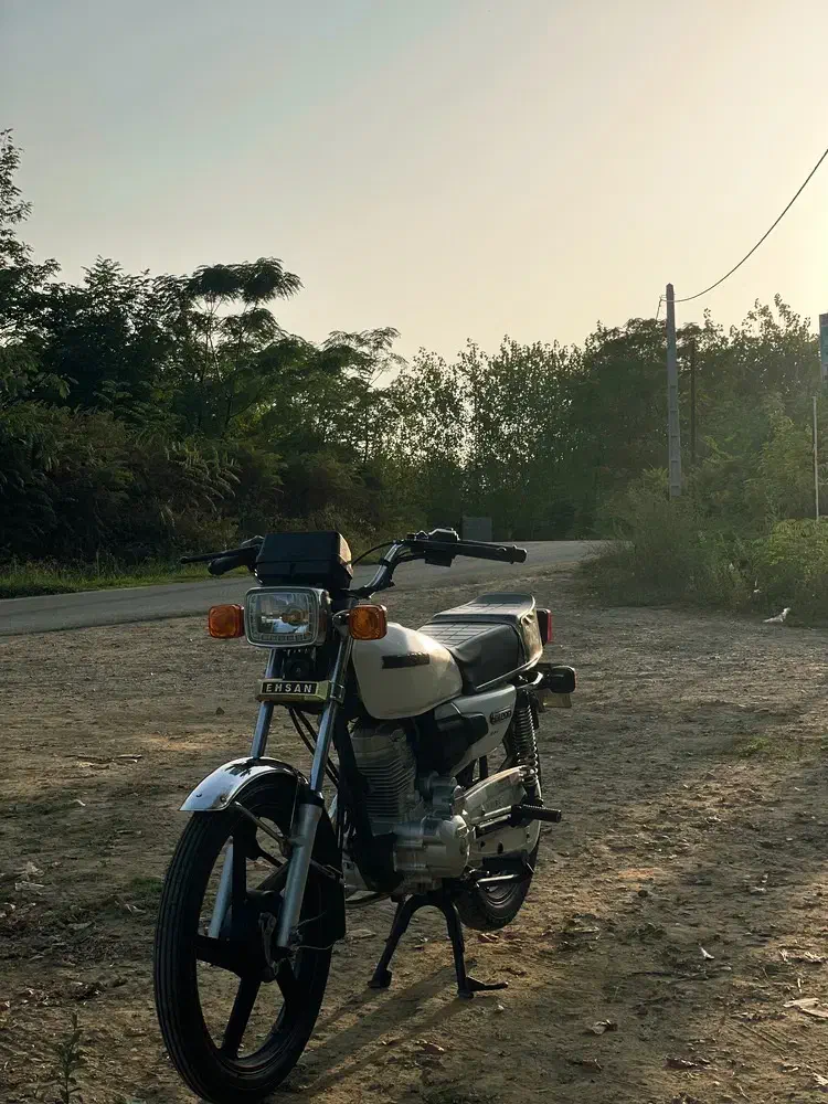 ...|موتورسیکلت|صومعه‌سرا, |دیوار