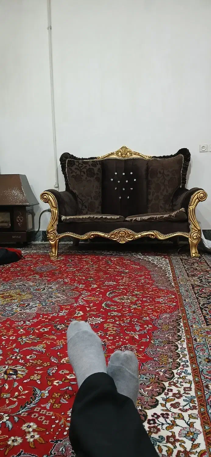 مبل|مبلمان خانگی و میز عسلی|ایوان, |دیوار