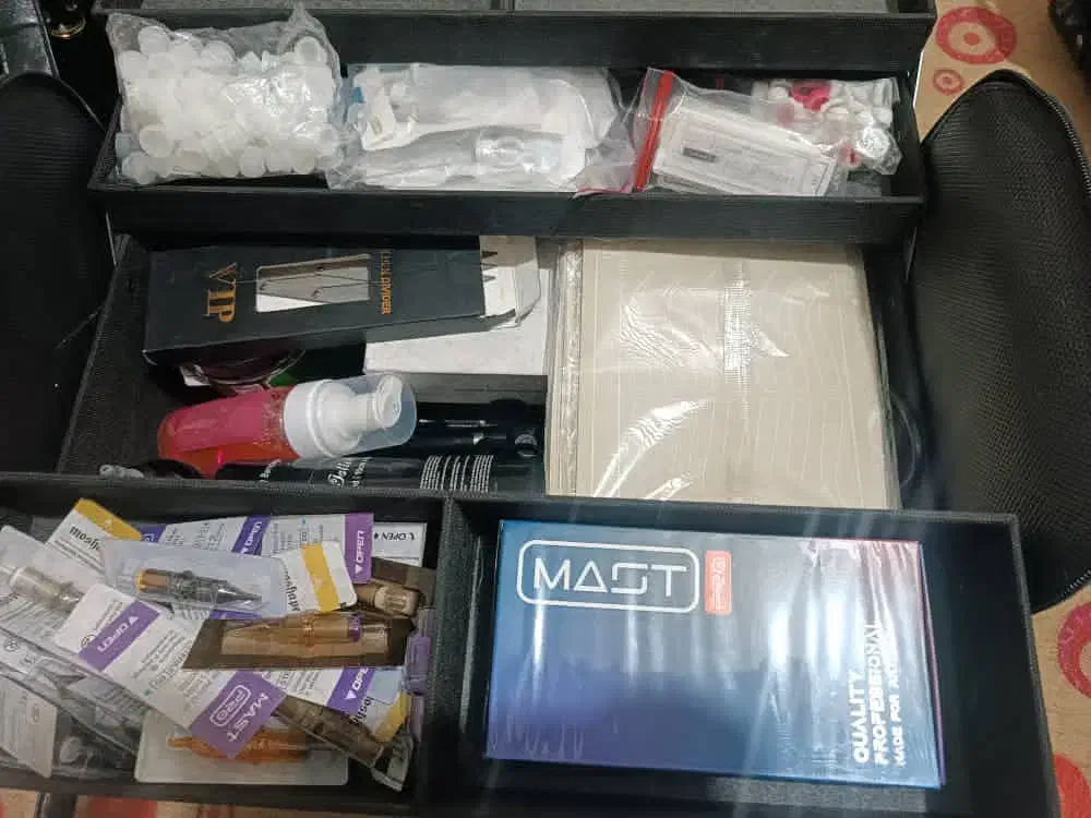 فروش لوازم تتو بدن و تتو صورت زیر قیمت|حراج|صدرا-فارس, باغشهر دادگستری قدیم|دیوار