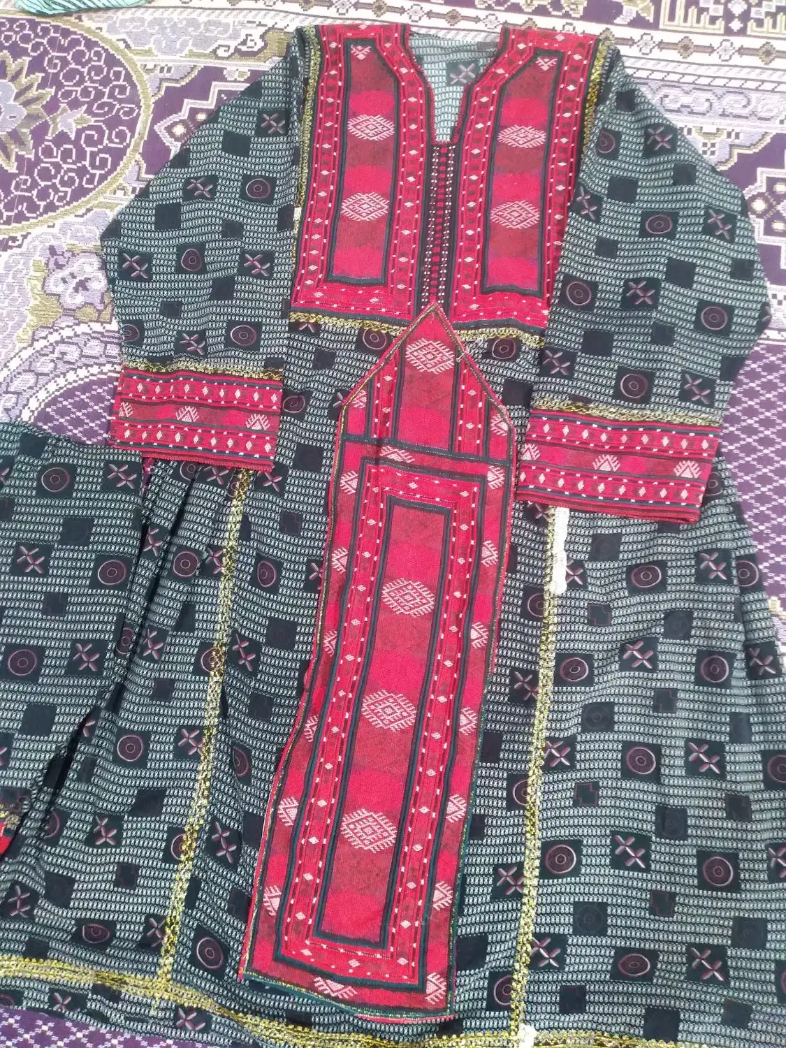 لباس بلوچی دست دوز|لباس|ایرانشهر, |دیوار