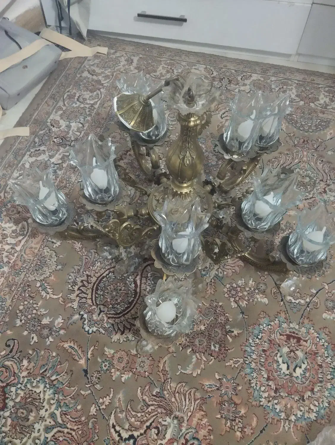 لوستر سلطنتی برنجی|لوستر و چراغ آویز|بیرجند, |دیوار