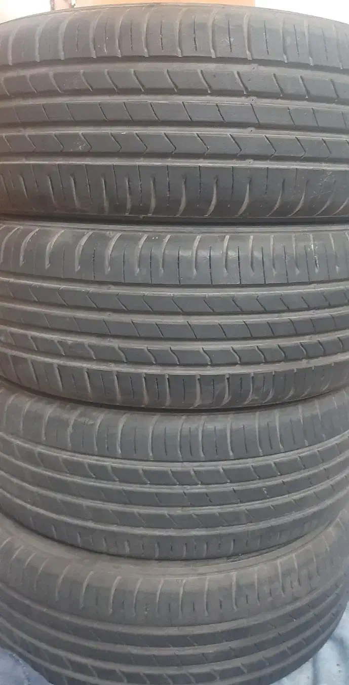 ۲ جفت تایر کومهو 205  R15 60 با سلامت ۹۰ سال۲۰۲۳|قطعات یدکی و لوازم جانبی|اهواز, شهرک نفت|دیوار