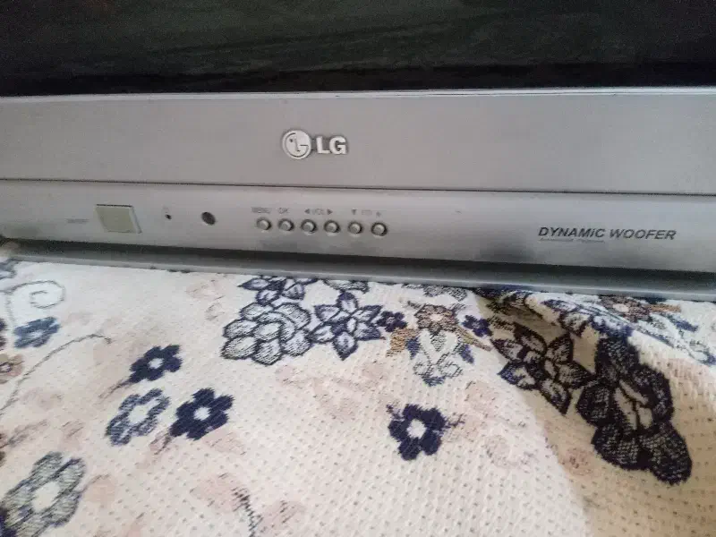 تلویزیون۲۱|تلویزیون و پروژکتور|دورود, |دیوار