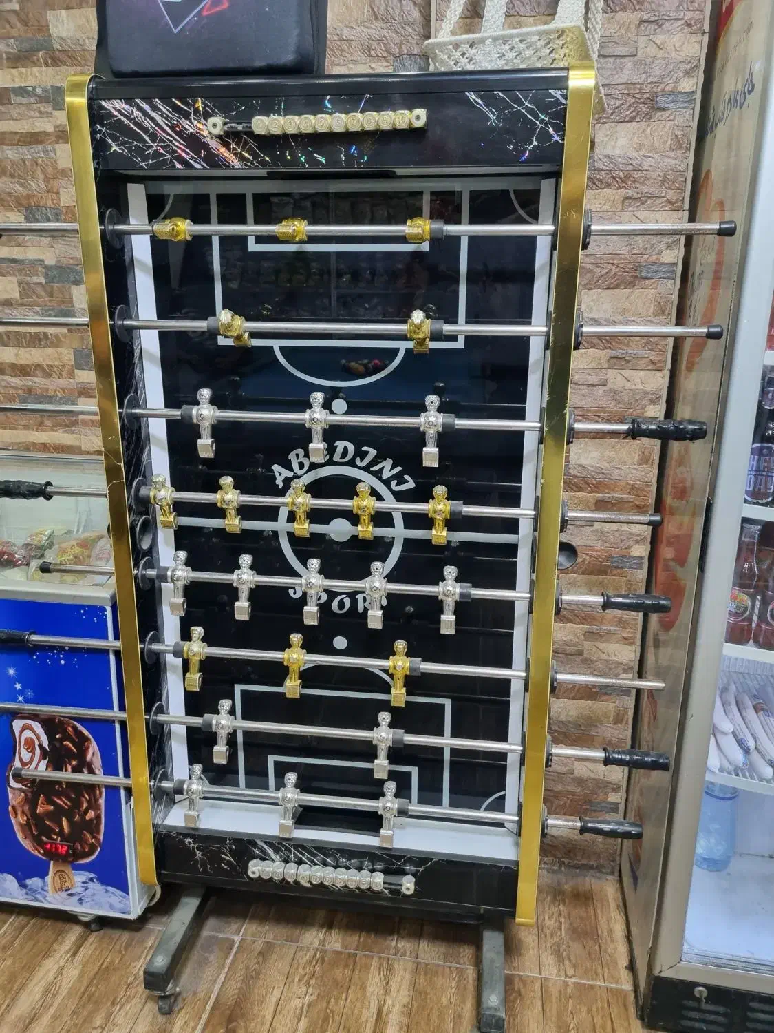 فوتبال دستی کف شیشه ای تاشو|ورزش‌های توپی|رشت, پسیخان|دیوار