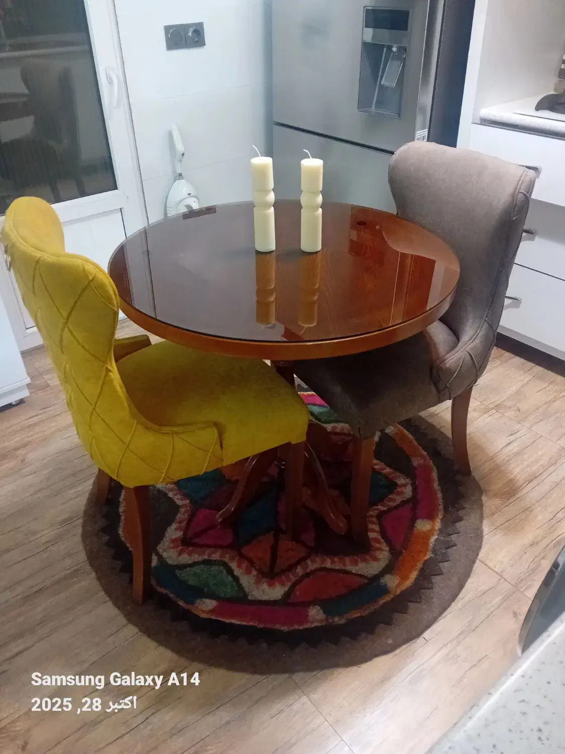 میز صبحانه خوری|میز و صندلی غذاخوری|شاهین‌شهر, نبوت|دیوار