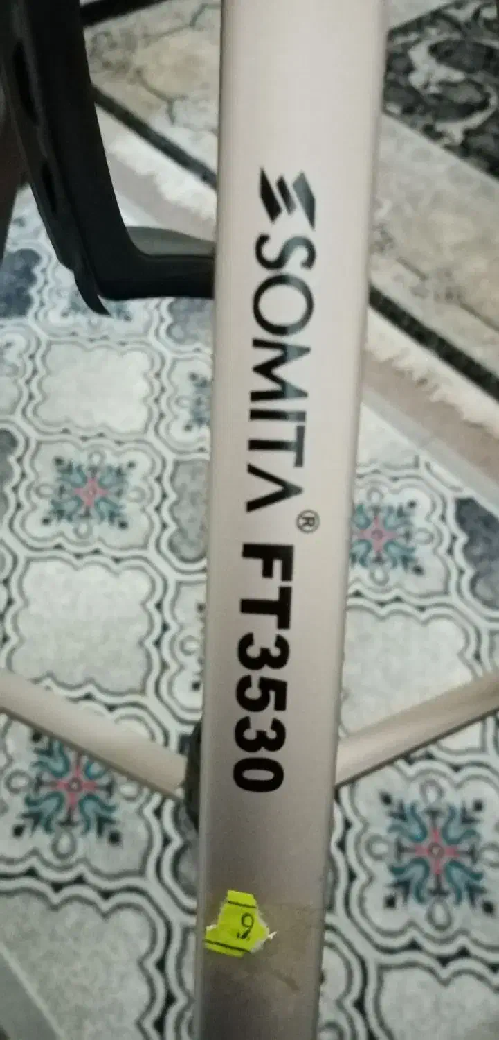 سه پایه دوربین|دوربین عکاسی و فیلم‌برداری|شیراز, کوشک میدان|دیوار