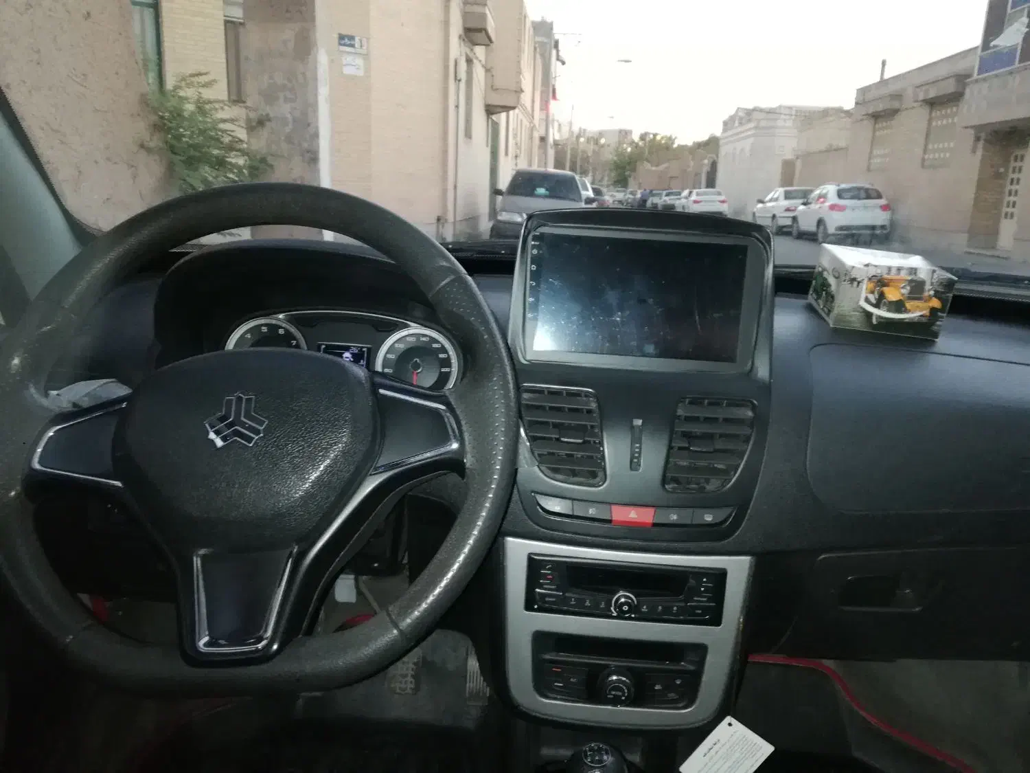 کوئیک GXR  403 سفید مشکی|خودرو سواری و وانت|کرمان, |دیوار