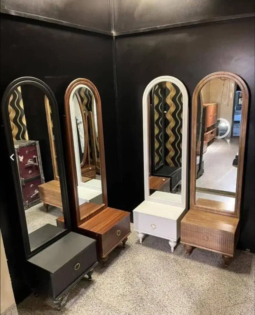 انواع. اینه|آینه|ایلام, |دیوار