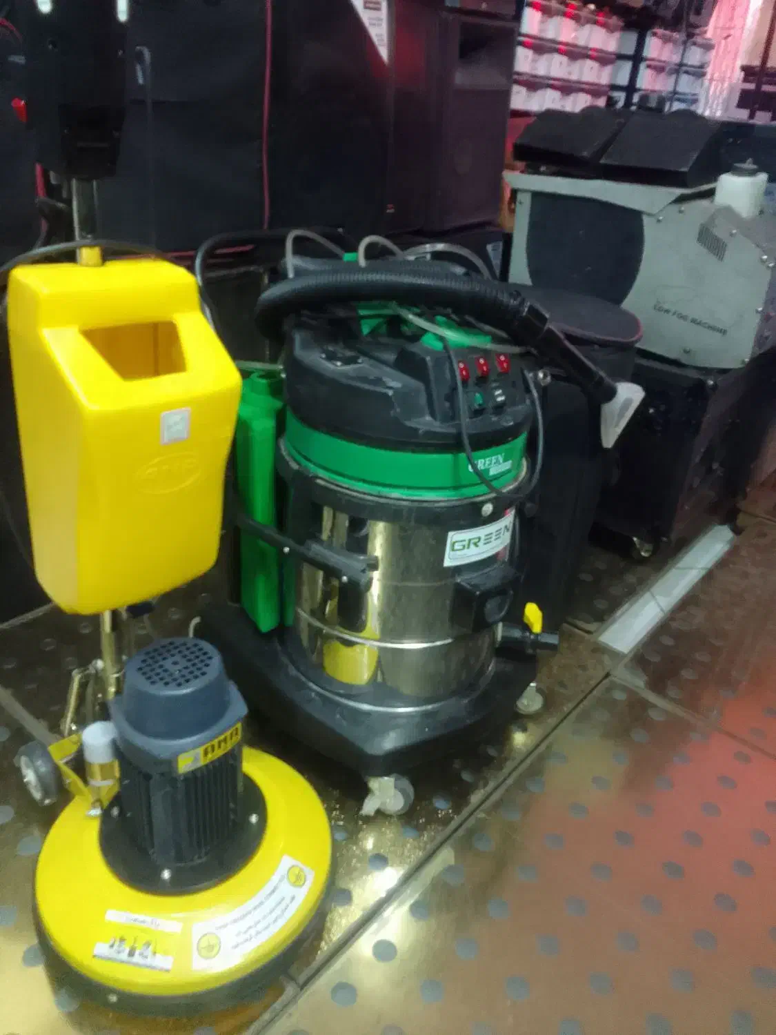 اجاره دریل هیلتی موتور برق فرز ابزار نجاری کرایه|خدمات پیشه و مهارت|مشهد, وکیل‌آباد|دیوار