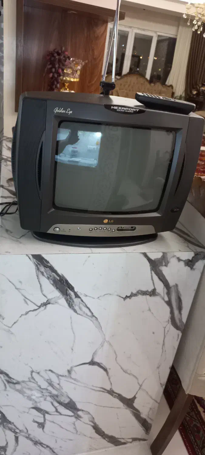 تلویزیون ۱۴ اینج الجی|تلویزیون و پروژکتور|تبریز, |دیوار