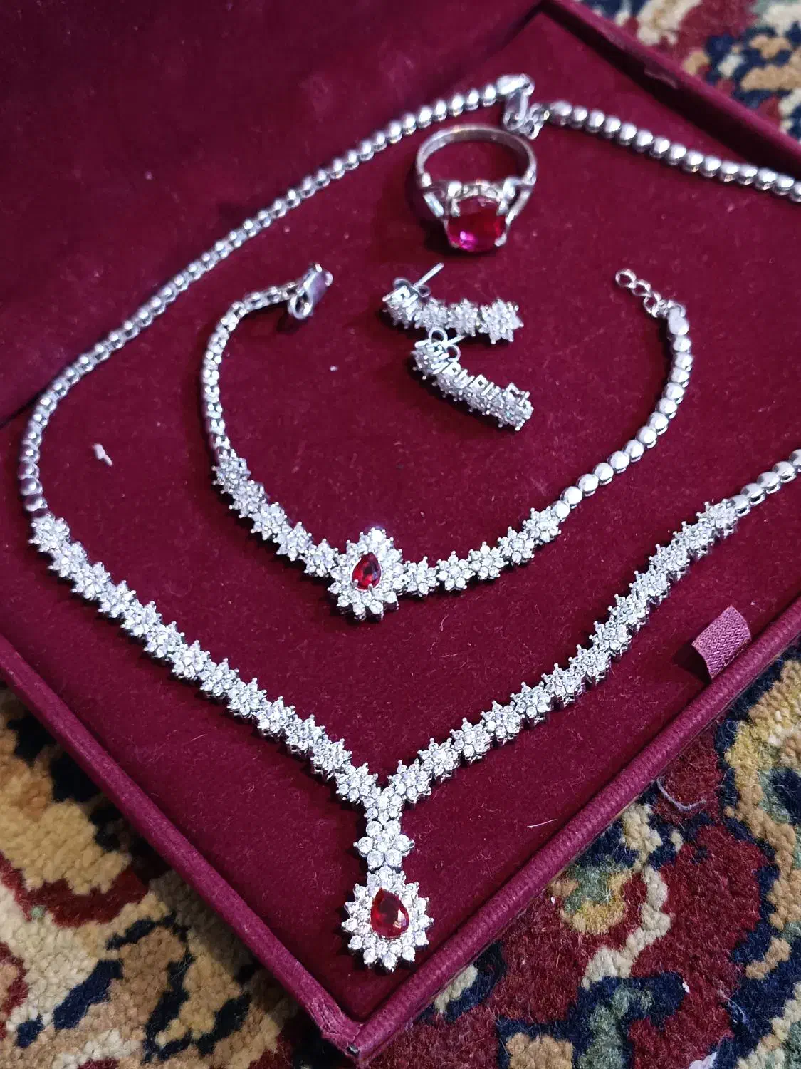 سرویس نقره با انگشتر نقره نگین قرمز|جواهرات|تهران, تهران‌ویلا|دیوار