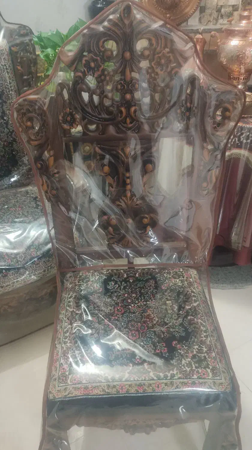 میزو صندلی نهارخوری قالی نونو با کاور|میز و صندلی غذاخوری|زرند, |دیوار