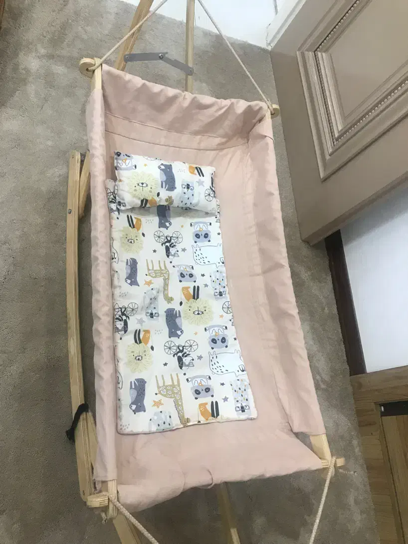 گهواره ننو کودک|تخت و صندلی بچه|یزد, |دیوار