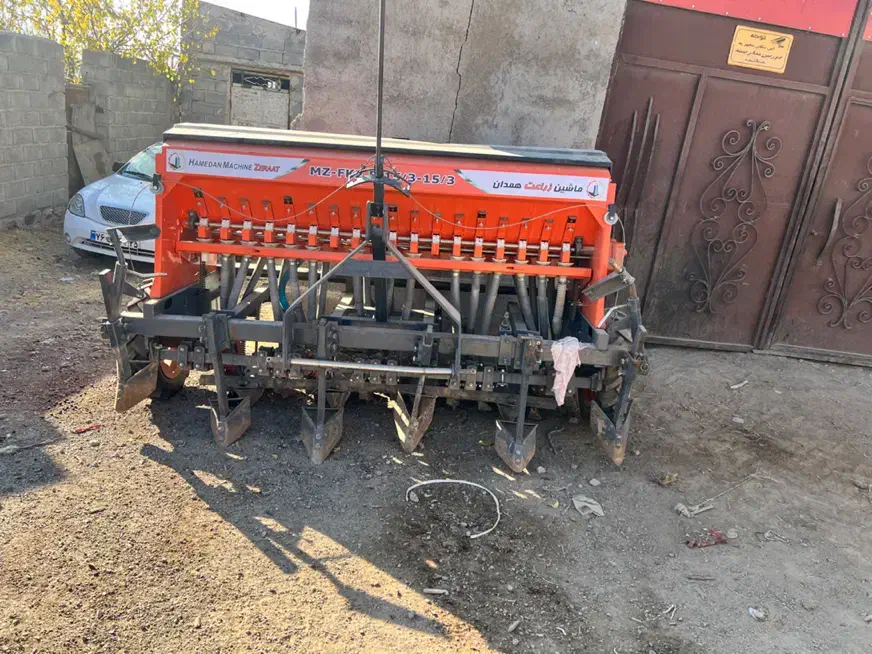 کارنده و ریز کارنده گندم جو نخود و دانه های زیر|ماشینآلات صنعتی|تبریز, |دیوار