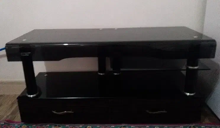 یخچال دوطبقه درحد نو و میز تلویزیون|یخچال و فریزر|بلداجی, |دیوار