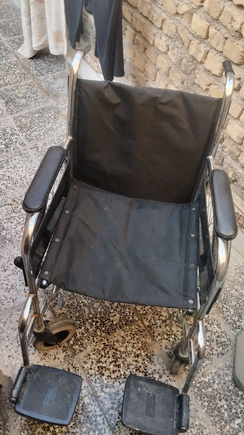 ویلچر نو یکی دوبار استفاده شد|آرایشی، بهداشتی، درمانی|شیراز, کرونی(خاتونک)|دیوار