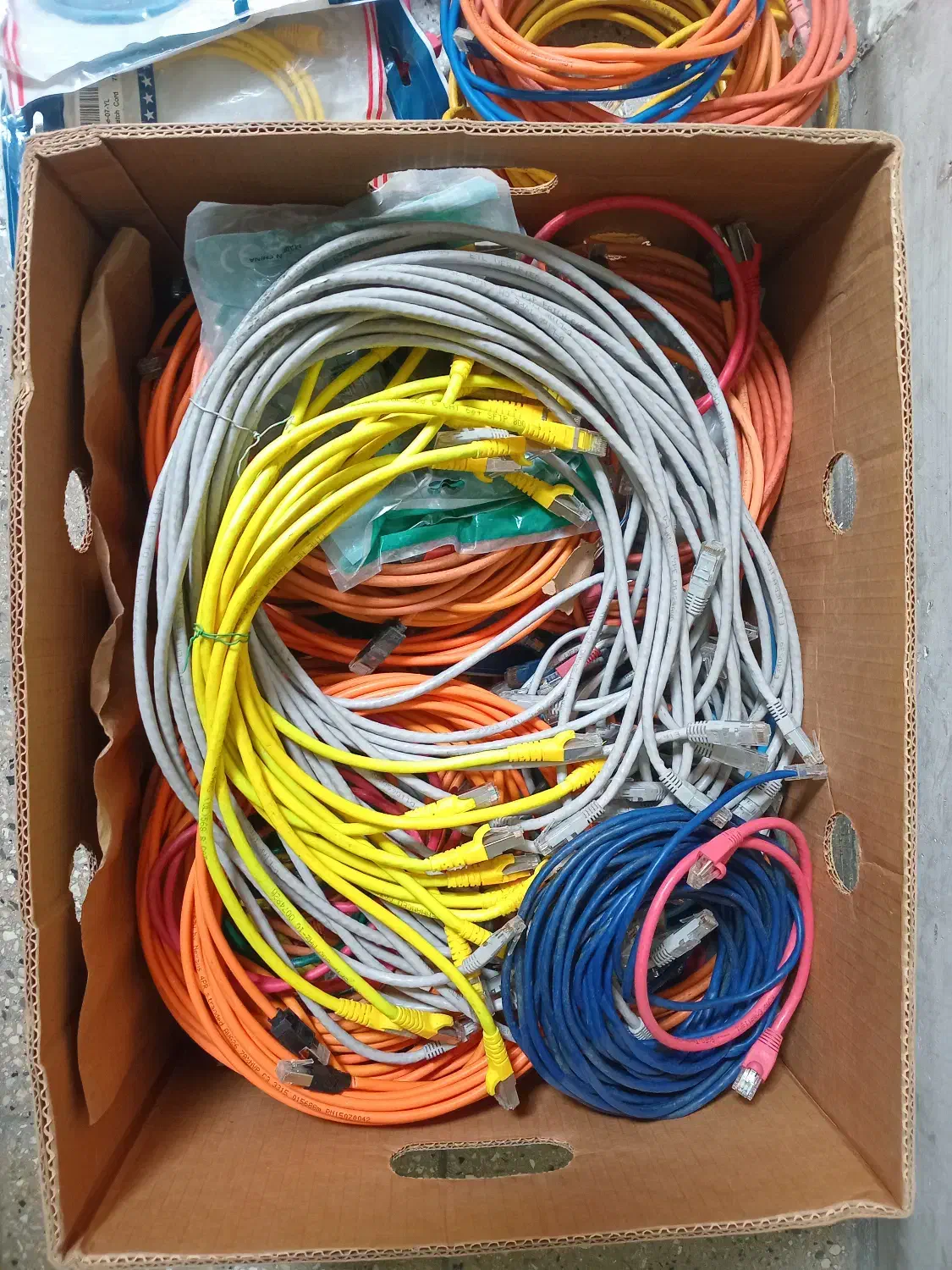 انواع پچ کورد شبکه نیم یک دو پنج و ده متری|مودم و تجهیزات شبکه|تهران, هرندی|دیوار