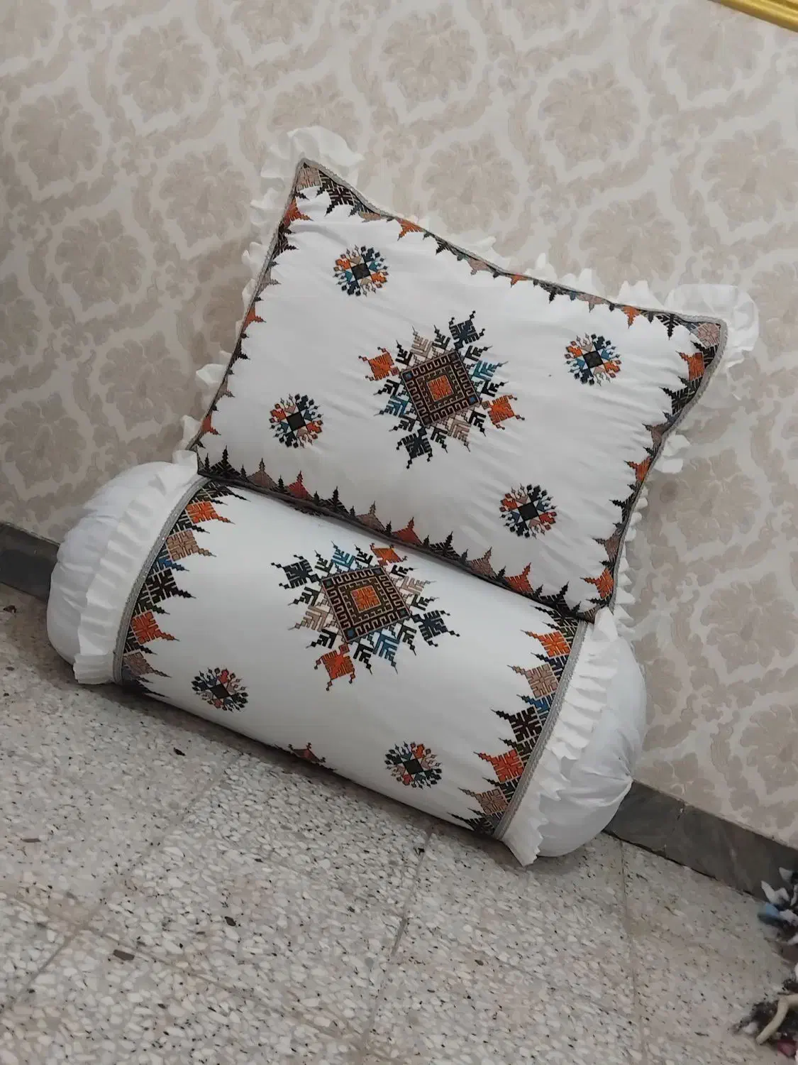 دوخت بالشت و تشک|رختخواب، بالش، پتو|ایرانشهر, |دیوار