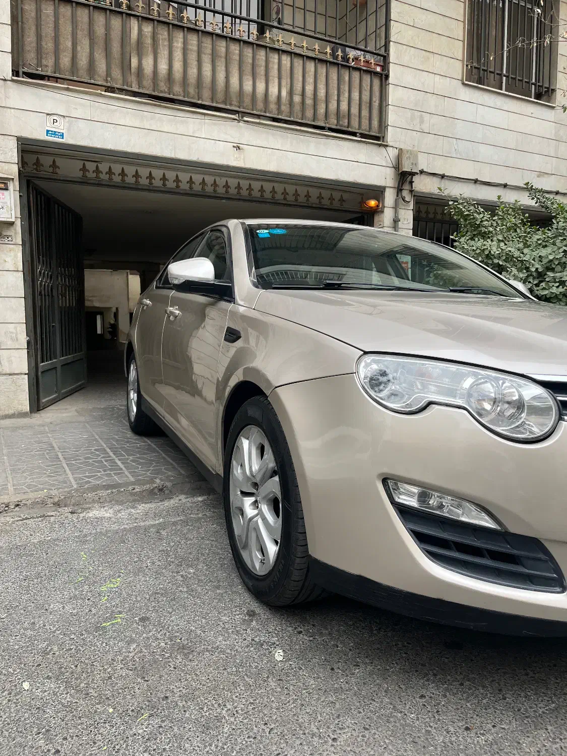 ام جی ۵۵۰ مدل ۲۰۱۲|خودرو سواری و وانت|تهران, سازمان برنامه شمالی|دیوار