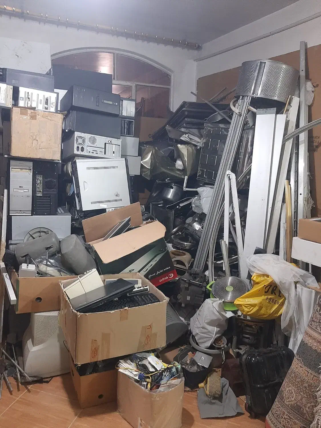 سمساری خریدار ضایعات صادقیه طرشت ستارخان شهرزیبا|عمدهفروشی|تهران, صادقیه|دیوار