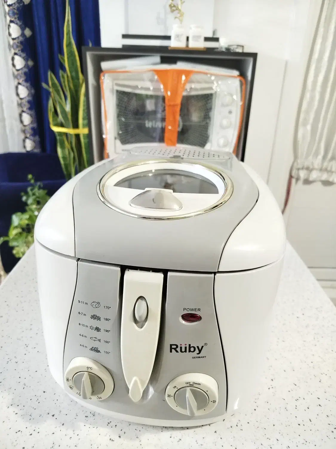 سرخ کن Rubyنوو|اجاق گاز و لوازم برقی پخت‌وپز|پرند, فاز ۴|دیوار