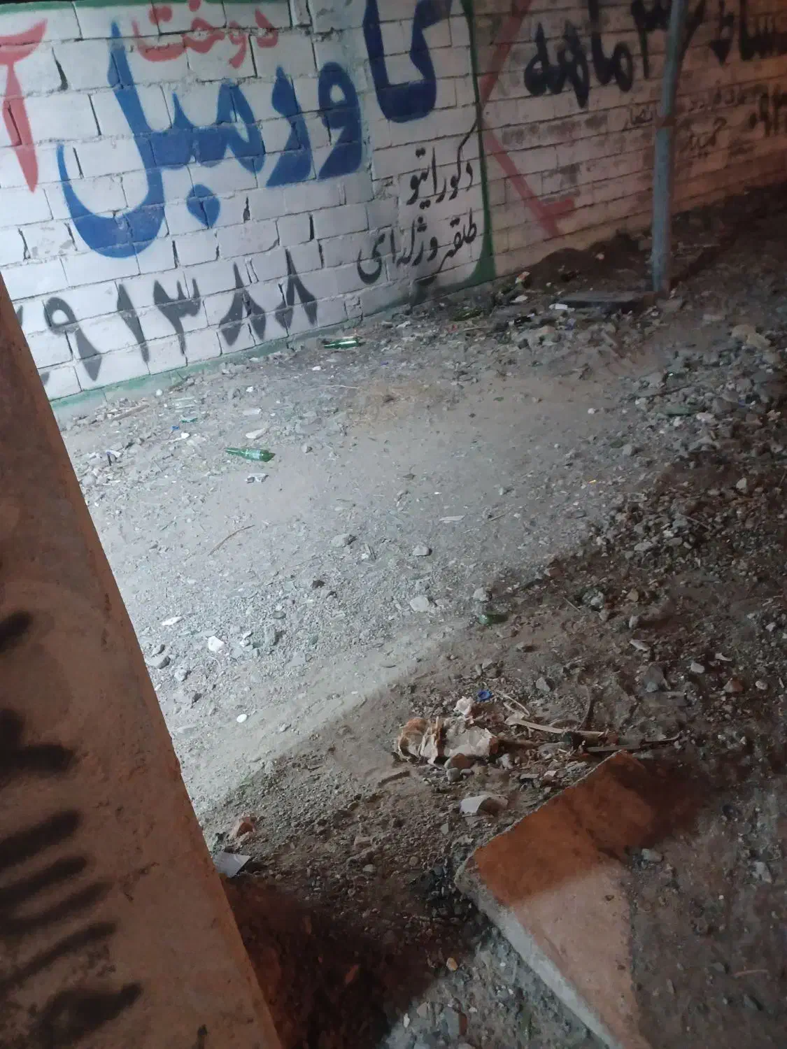 زمین مخصوص کارگاه مجزا برای مصالح ساختمانی و...|اجارهٔ مغازه و غرفه|کهنوج, |دیوار